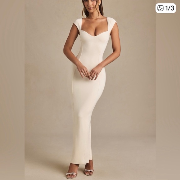 Oh Polly Dresses & Skirts - Oh Polly Maxi Dress